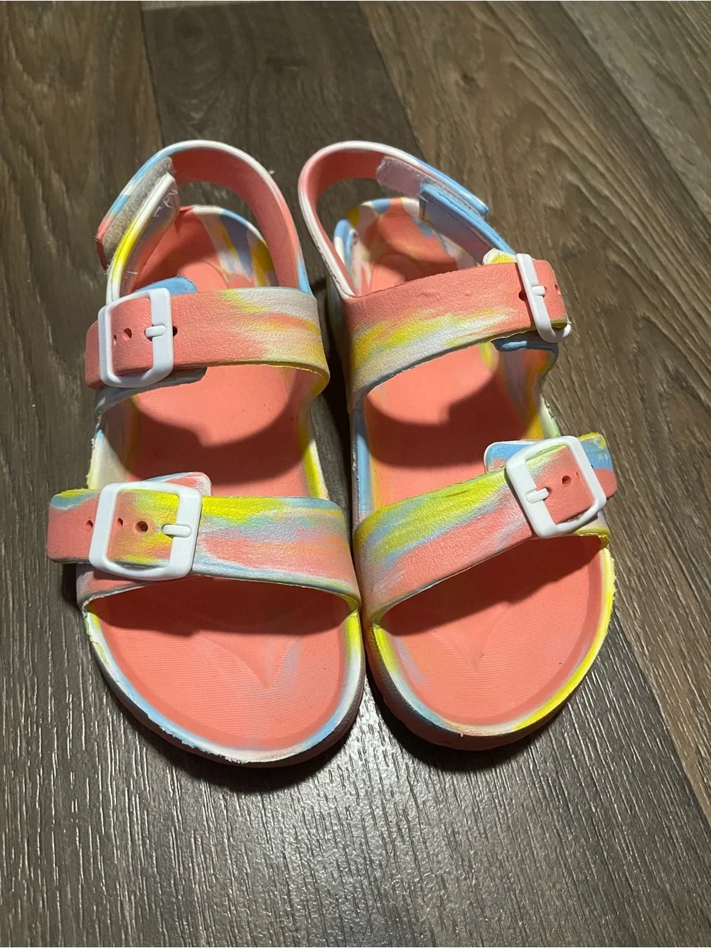 Rockin Kids Coral Multi-Color Buckle Sandals